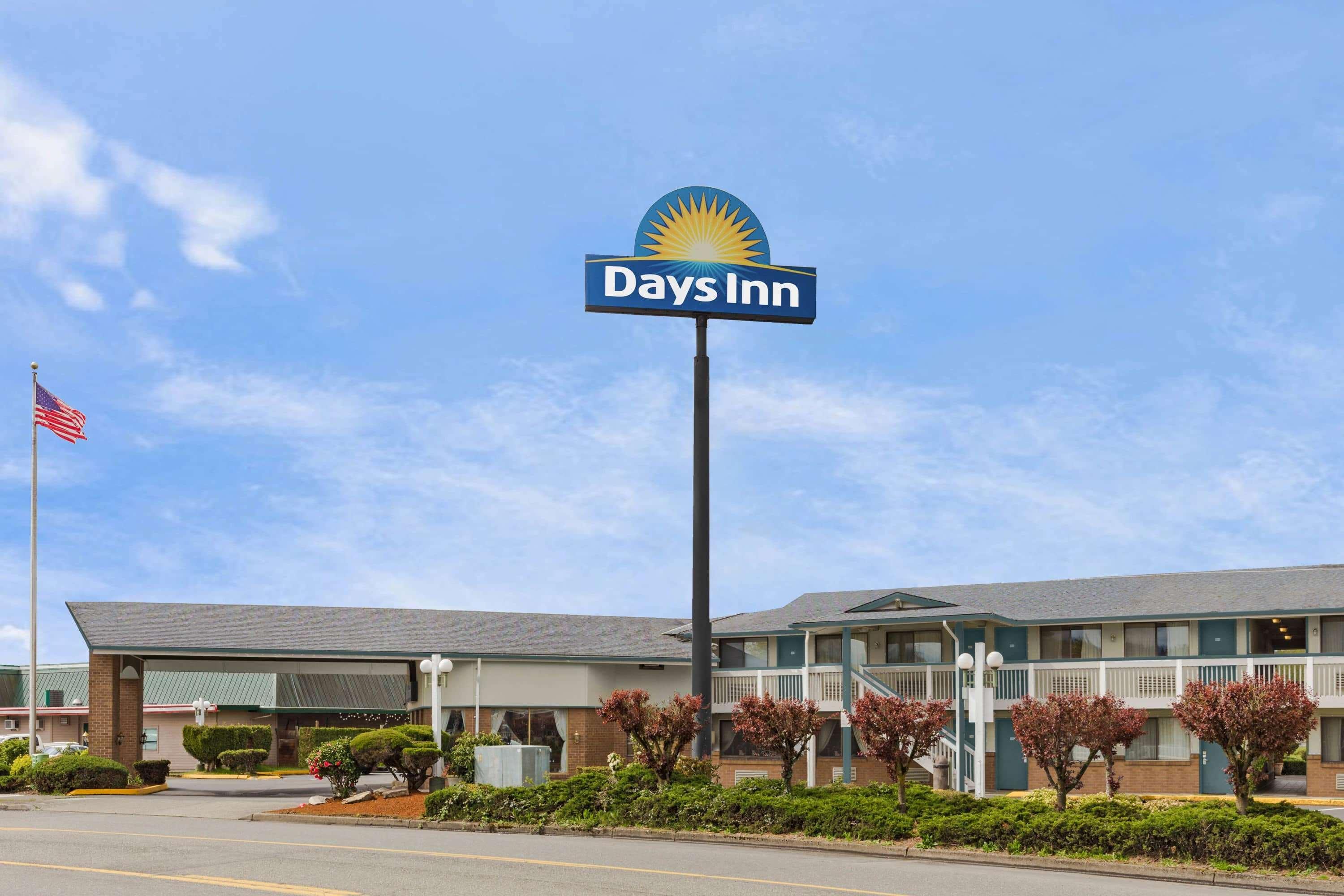 Days Inn By Wyndham Auburn Extérieur photo