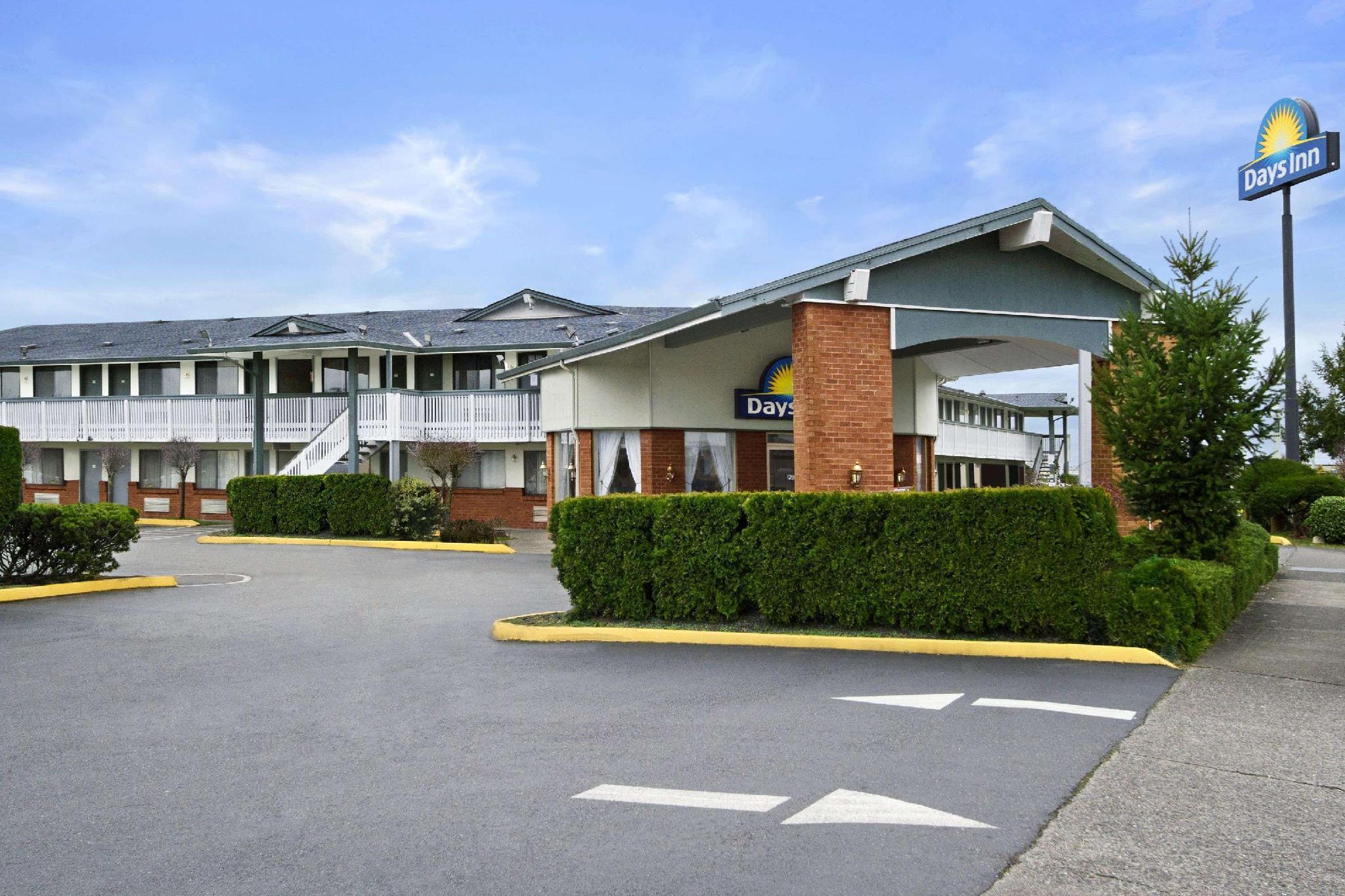 Days Inn By Wyndham Auburn Extérieur photo